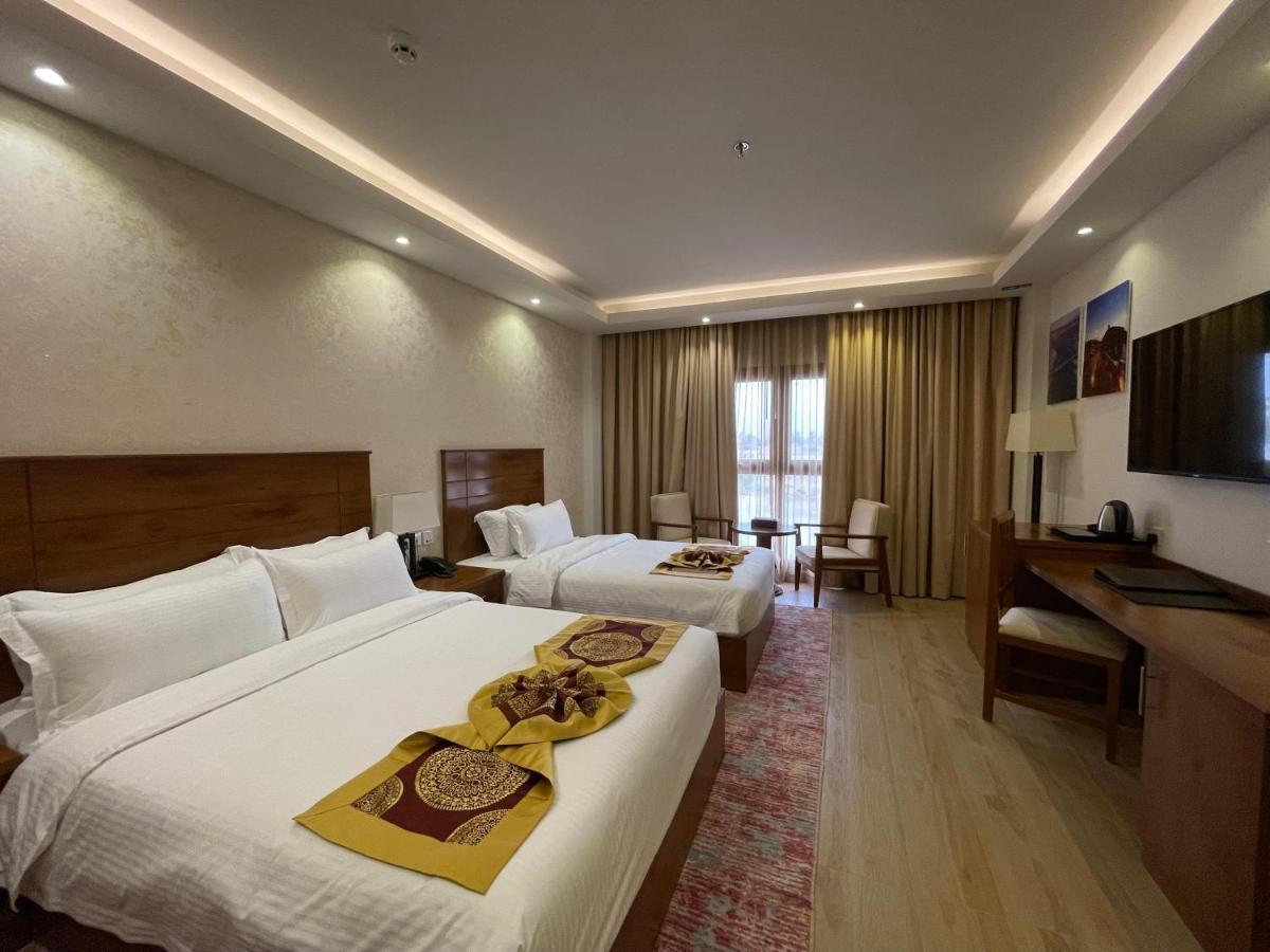 Alsahwa Hotel Seeb Exterior foto