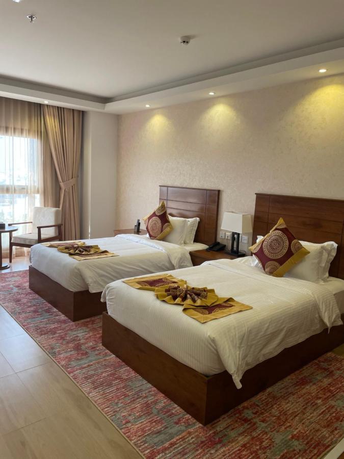 Alsahwa Hotel Seeb Exterior foto